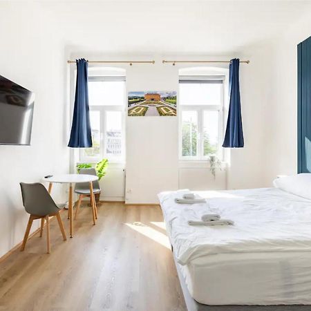 Apartment Near Schoenbrunn & Metro Wien Ngoại thất bức ảnh
